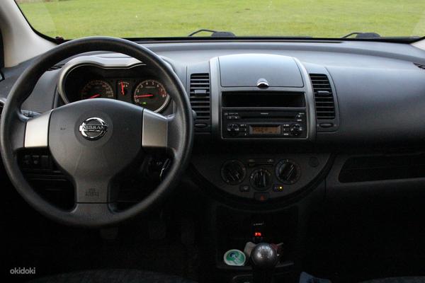 Nissan Note 2007 (фото #9)
