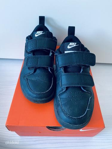 Nike кожаные кроссовки р.30 (фото #2)
