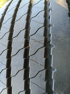 Rehvid velgedel haagis 385/65R22,5 2tk. Trazano (5 foto / 7)