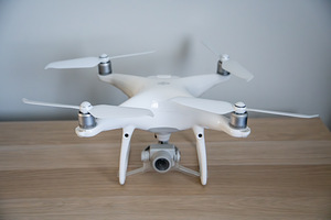 DJI Фантом 4 Про (5 фото из 5)
