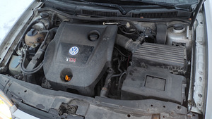 Golf 4- 1,9TDI 85kw (15 foto / 15)