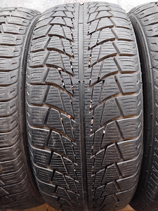225/55R17 (1 фото из 3)