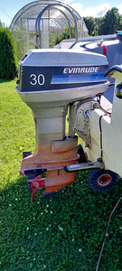 Paatimootor EVINRUDE 30 (1 foto / 2)