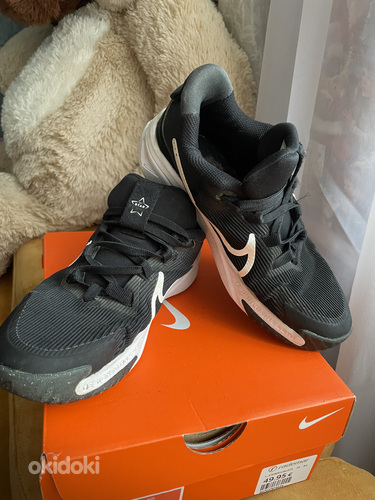 Nike tossud 34