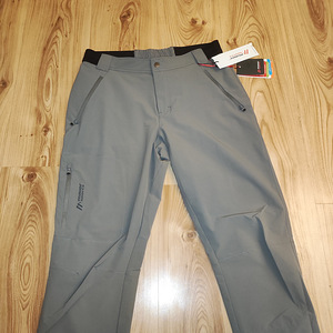 Uued meeste Maier Sport püksid 48EU M/L suurus (4 foto / 4)