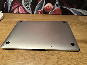 MacBook pro 2017 13” 128 GB (2 foto / 3)