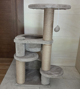 Кошачий домик (1 фото из 1)