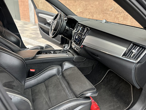 Volvo V90 R Design 5D 2.0 173kw (6 foto / 10)