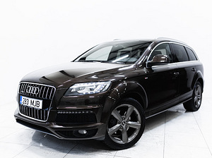 Audi Q7 2x S-Line (1 foto / 14)