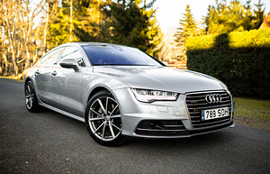 Audi A7 FaceLift S-Line (5 foto / 14)
