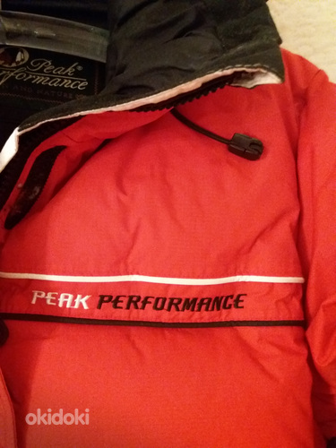 Очень тёплый пуховик "Peak Performance" М, S.