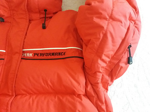 Väga soe "Peak Performance" sulejope M, S. (2 foto / 10)