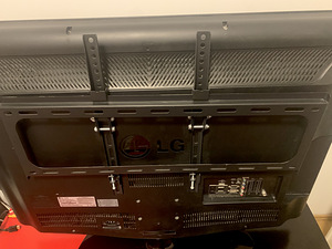 37" LG Full HD teler (2 foto / 6)