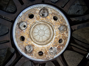 BMW E46 alt 19" veljed suve rehvidega (7 foto / 8)