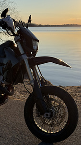 Suzuki DRZ-400s (6 foto / 10)