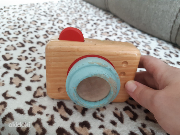 Деревянный фотоаппарат для детей (фото #1)