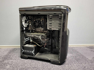 Soodne lauaarvuti mängimiseks (i5/Z/SSD) (2 foto / 6)