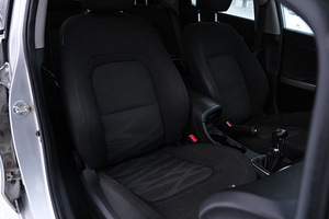 Kia Ceed (11 foto / 13)