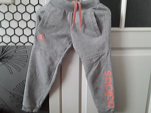 Adidas laste dressipüksid 4-5a. 110cm (1 foto / 3)