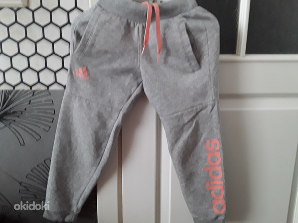 Adidas laste dressipüksid 4-5a. 110cm