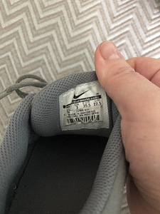 Nike tossud s.35.5 (2 foto / 3)