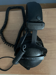 Dt 770 pro 250 ohm (1 foto / 2)