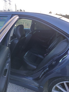 Volvo s60 (4 foto / 15)