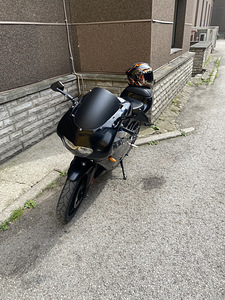 Aprilia RS50 (1 foto / 3)