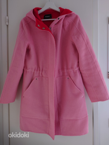 Розовое пальто с капюшоном Desigual, размер M (фото #4)