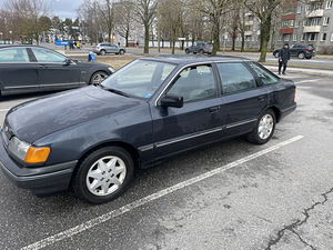Ford Scorpio (2 фото из 7)