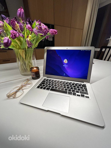 Early 2015 Apple MacBook Air with 1.6GHz Core i5 (13 Inch) (фото #2)