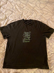Moodne kitsa kaelusega T-särk/ black slim neck T-shirt (2 foto / 4)