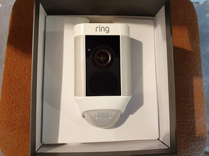 Turvakaamera RING spotlihgt cam wired - UUS (2 foto / 3)