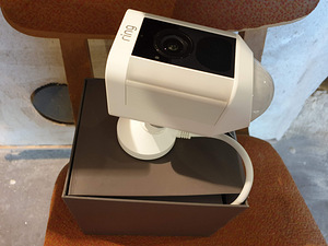 Turvakaamera RING spotlihgt cam wired - UUS (3 foto / 3)