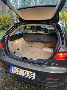 Alfa Romeo 159 1.9 дизель (4 фото из 8)
