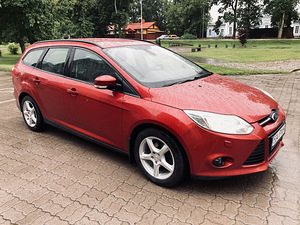 Ford Focus Universaal (2 foto / 9)
