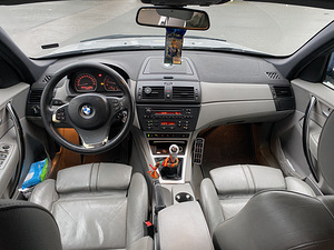 BMW X3 e83 M57 manuaal (8 foto / 11)