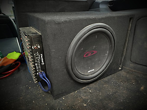 Alpine 12 Tolli Subwoofer + Bassface Võimendi + Kast (1 foto / 1)