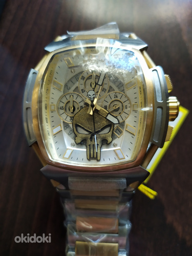 INVICTA Marvel Punisher Limited Edition Gold 37617. (фото #3)