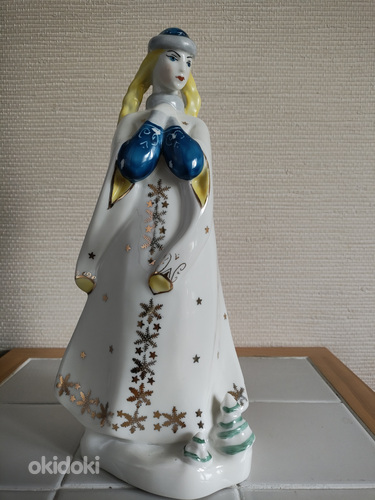 Снегурочка в синем. Полонский завод.