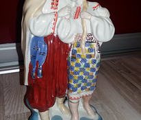Portselanist figuriin maiümbrus