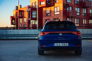 Seat Leon Xsellence (4 foto / 12)