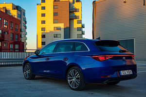 Seat Leon Xsellence (3 foto / 12)