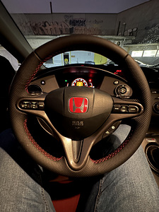 Honda Civic Type R (2 foto / 6)