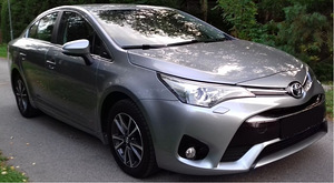 TOYOTA AVENSIS PEEGEL (7 foto / 7)