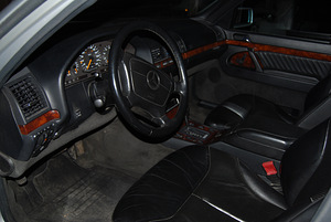 Mercedes-Benz S 320 3,2 170kV (5 foto / 9)
