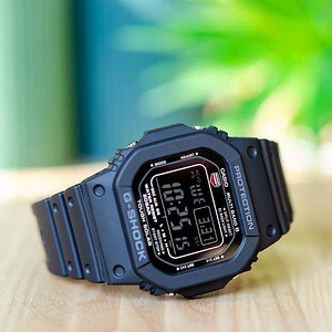Casio G-Shock оригинал (2 фото из 3)