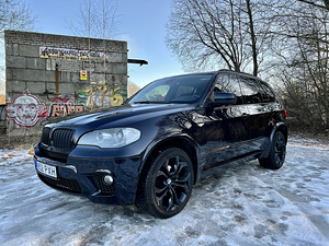 BMW X5 E70 Facelift M-Pakett (2 foto / 11)