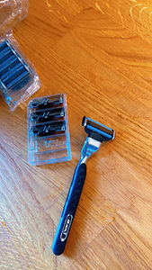 Philips Mach 3 terad x8 (5 foto / 5)