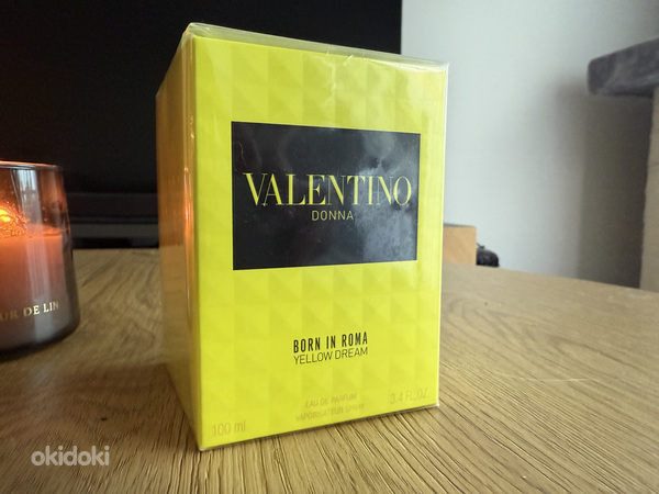 Valentino Donna "Born In Roma" yellow dream 100ml